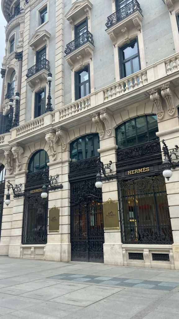 Zona de compras de lujo en Madrid para rutas guiadas de personal shopper